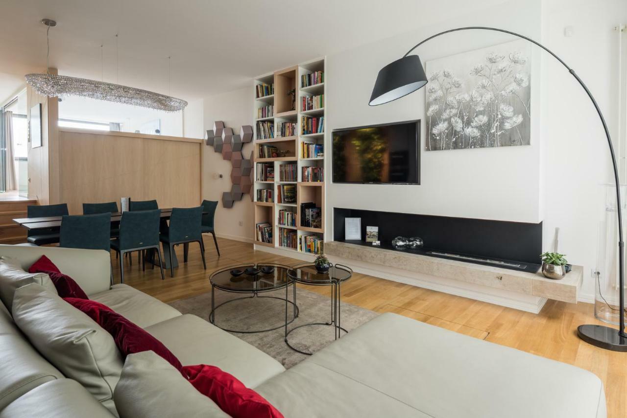 Castle Apartment *